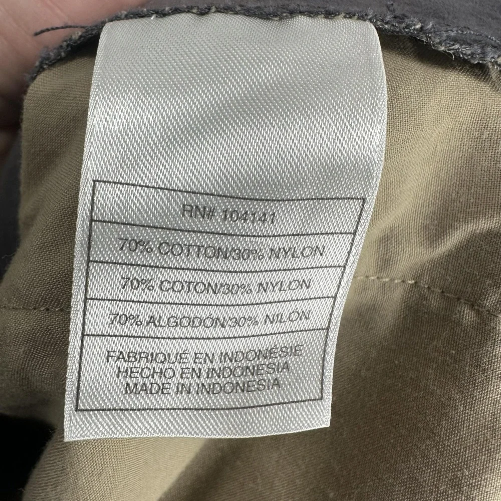 Nike ACG All Conditions Gear Pants Mens 33x31 (Tag 34) Gray Cargo Hiking Outdoor